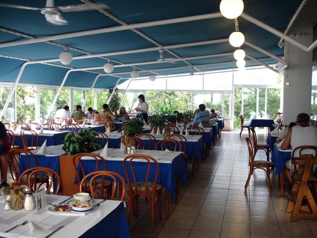 Depadansa Marina & Primorka Hotel Omisalj Bagian luar foto
